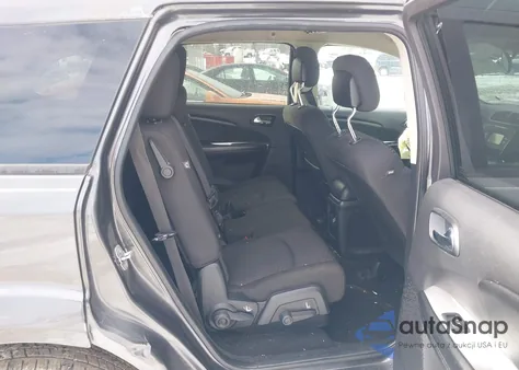 2015 Dodge Journey Sxt z USA, uszkodzony, nr VIN 3C4PDDBG8FT613290